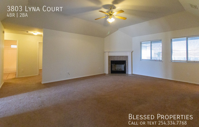 3803 LYNA CT