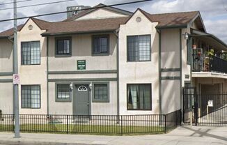 2 bedrooms, 2 baths, 2 parking spaces! Central A/C and Heat!!!