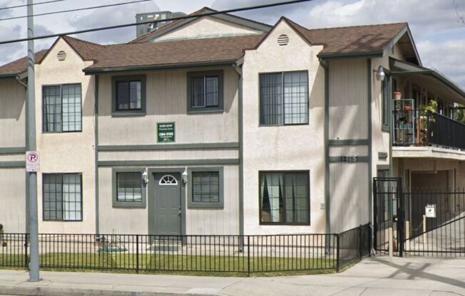 2 bedrooms, 2 baths, 2 parking spaces! Central A/C and Heat!!!