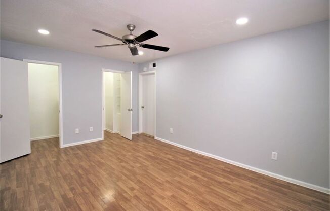 2 beds, 1.5 baths, 1,254 sqft, $1,400