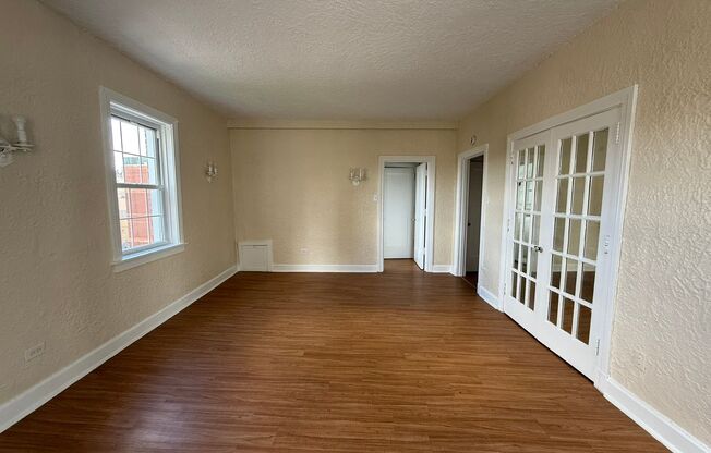 Studio, 1 bath, 401 sqft, $1,200, Unit Bayard Manor 309