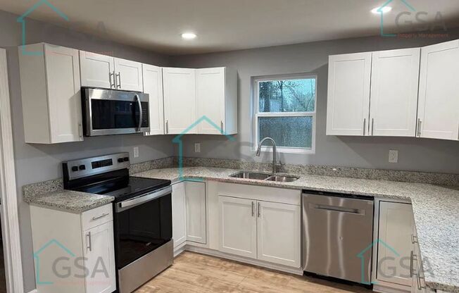 3 beds, 2 baths, 1,162 sqft, $1,500, Unit 8 Bradley Street-1