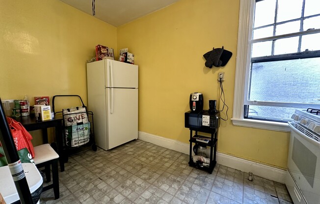 28 Sidlaw Rd Apt 11