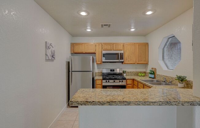 3 beds, 2 baths, $1,550, Unit # 101