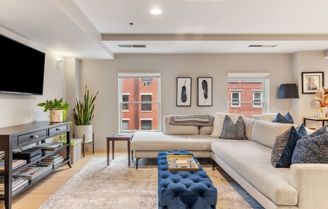 100 FULTON ST
