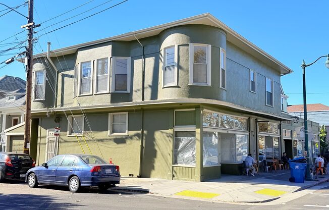 934 CENTRAL AVE LOOP