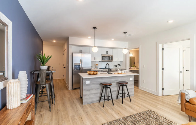 2 beds, 2 baths, $1,795, Unit 2 Bedroom