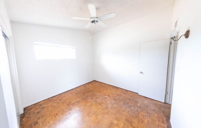 5 beds, 2 baths, $3,495