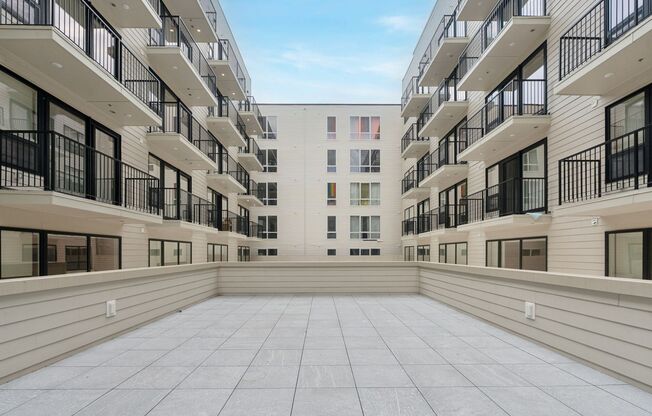 1 bed, 1 bath, 517 sqft, $1,650, Unit Unit 412