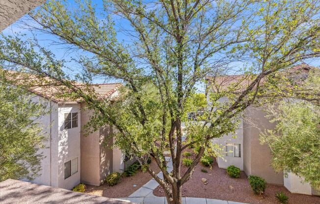 3 beds, 2 baths, $1,550, Unit # 2047