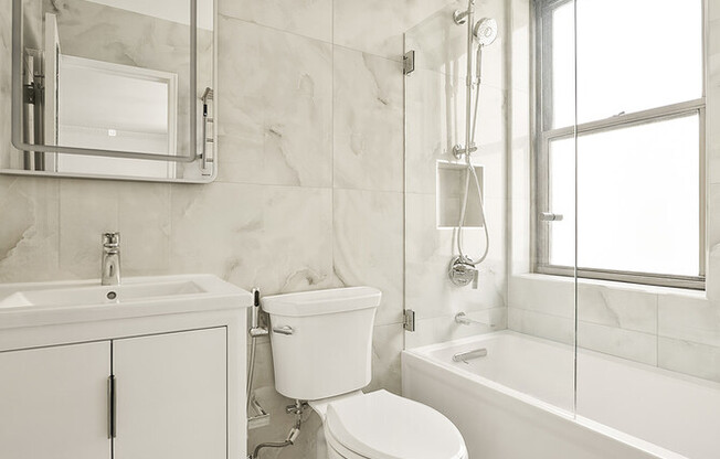 3 beds, 2 baths, 1,126 sqft, $10,995, Unit 8A