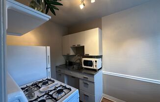 Alexander’s Place at 1625 H ~ Discover Timeless Charm in the Heart of it All!