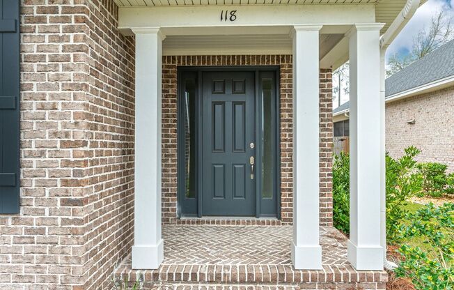 Modern 4BR in Raiders Landing!!  PRIME location!!