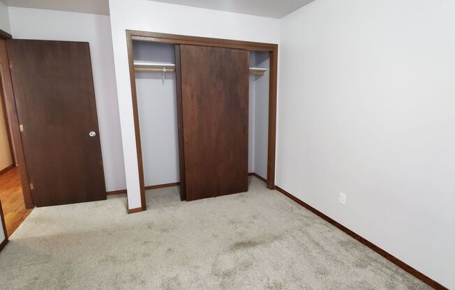 1 bed, 1 bath, $800, Unit Apt. 104