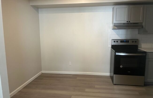 2 beds, 1 bath, $750, Unit 3539 Apt 3