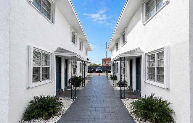 2030 Apartments