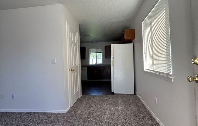 128 Hunter Court - 4 Units