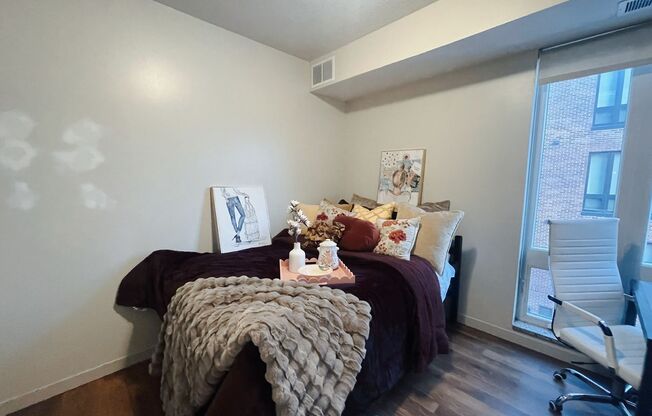 1 bed, 1 bath, $600, Unit 205-B