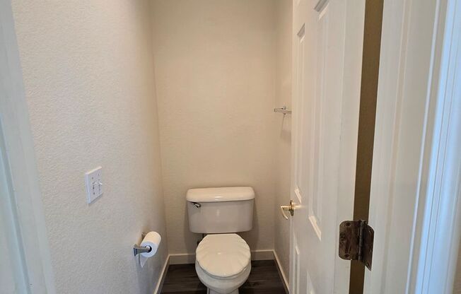 3 beds, 3 baths, $2,395