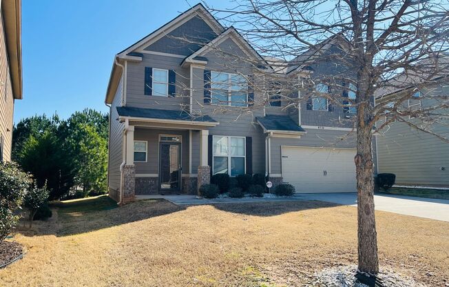 Beautiful 4 bedroom, 2.5 bathroom home In the desirable Parkway Villages Community in Union City! Must See!