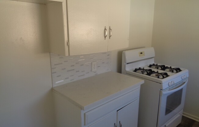 1 bed, 1 bath, $1,895, Unit 903