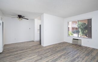 Trade Winds Apartments