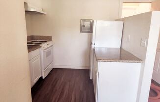 1452 N 5th St-3517 E Pine St