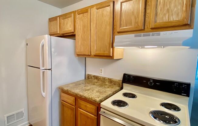 2 beds, 1 bath, 850 sqft, $1,295, Unit 901