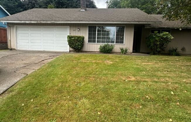 3 Bed, 2 Bath Ranch in Hazel Dell!