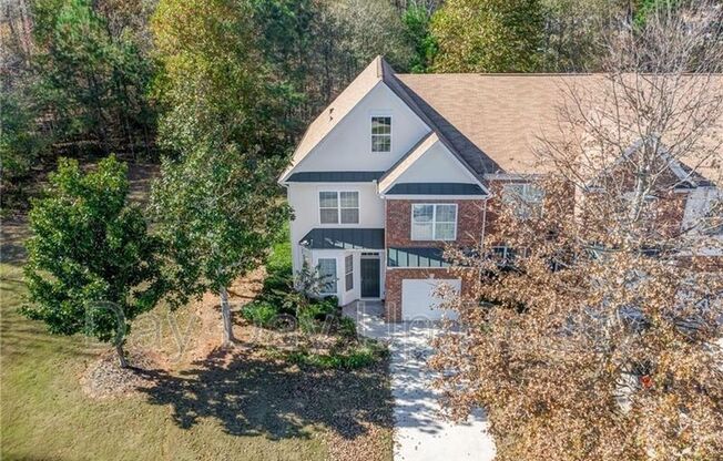 374 SAINT CLAIRE DR