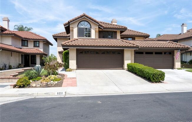The Perfect Blend of Space, Style & Location in Anaheim Hills