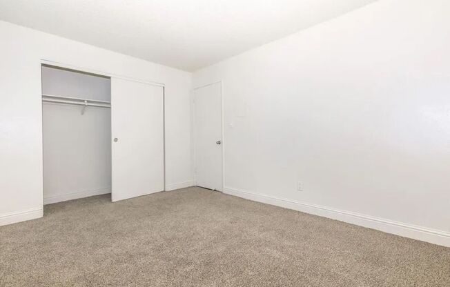1 bed, 1 bath, 600 sqft, $1,305, Unit 08-106
