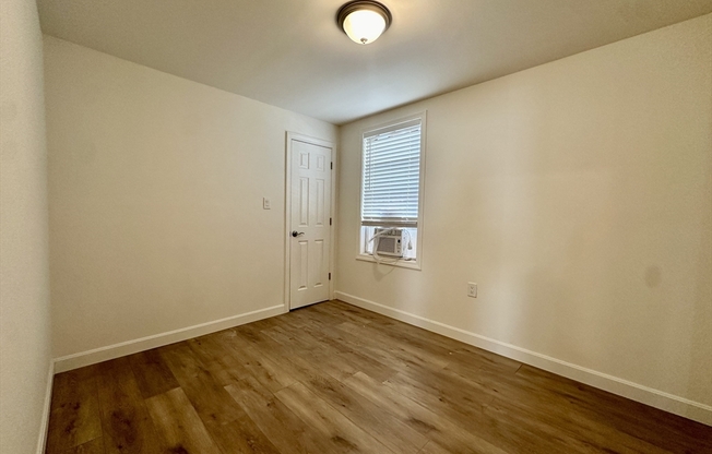 3 beds, 2 baths, 1,000 sqft, $3,000, Unit 1