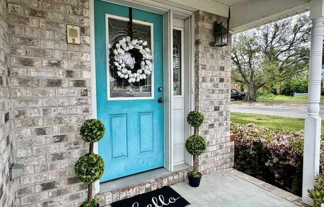 Beautiful 3 Bedroom Duplex by the Beach! Attached Garage - All Appliances Convey - Pet Friendly!