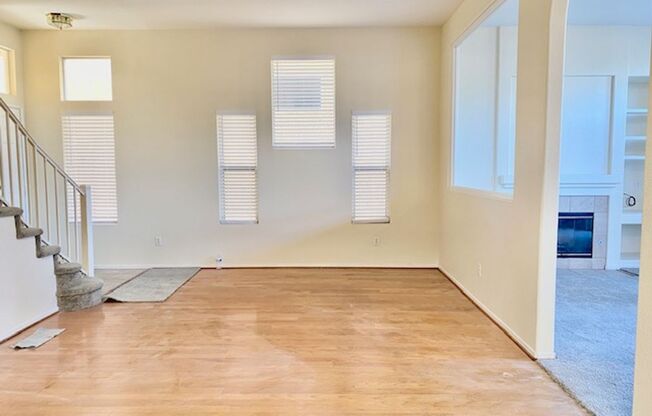 Detached Mira Mesa Home in Gated Community