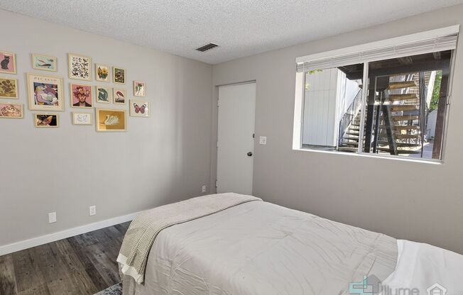 1 bed, 1 bath, 160 sqft, $795, Unit 2130 - 4D