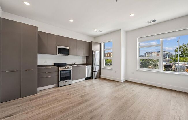 1 bed, 1 bath, 569 sqft, $1,899, Unit 208