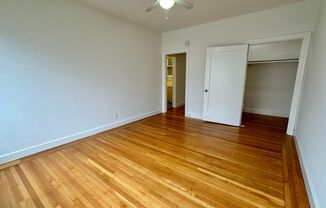 Studio, 1 bath, $2,350, Unit Unit 206