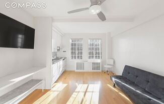 45 TUDOR CITY PL