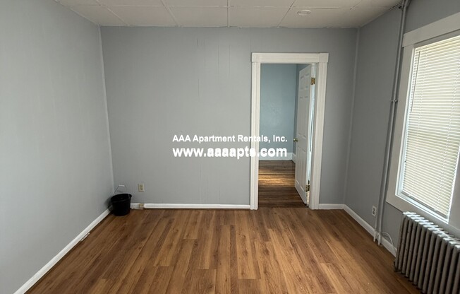 8 HALL AVE