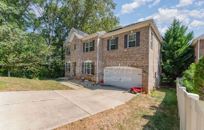 139 BRACKENBURY LN