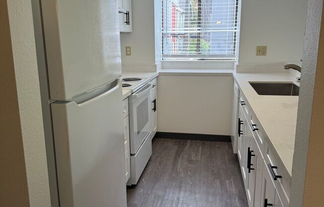 Davis Apartments