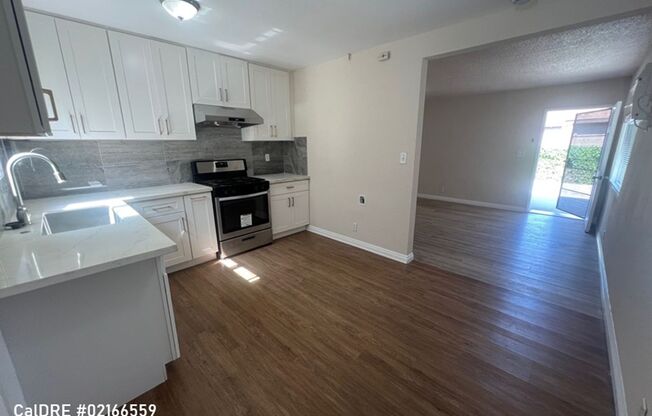 Rosemead 2 Bedroom Home with 2 Car Garage