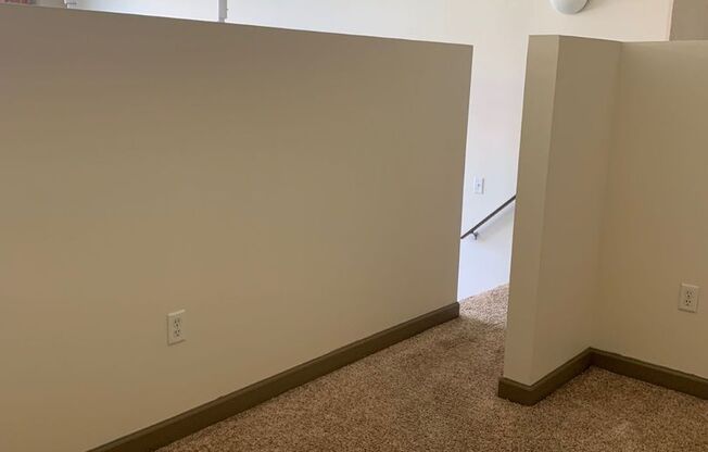 1 bed, 1 bath, 670 sqft, $1,350, Unit 209
