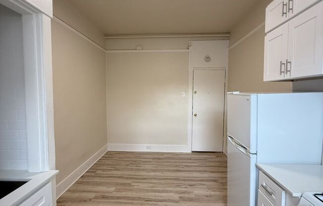 Studio, , 160 sqft, $850, Unit 511