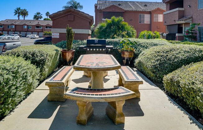 1 bed, 1 bath, 600 sqft, $2,000, Unit 10