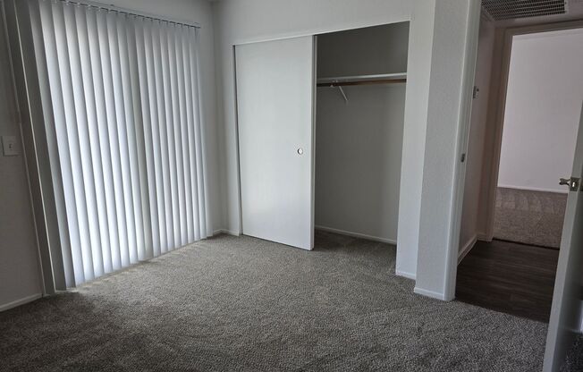 2 beds, 2 baths, 900 sqft, $1,300, Unit 2062
