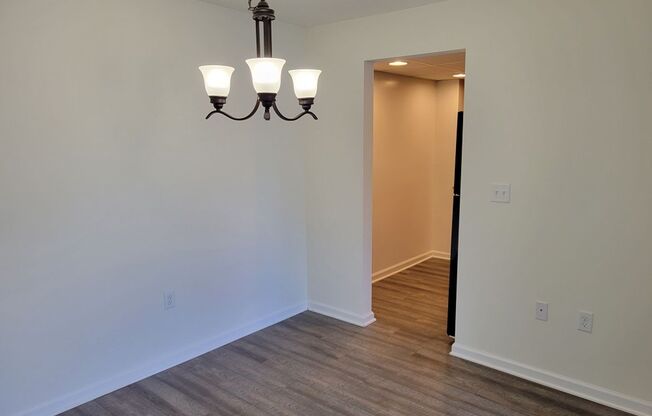 1 bed, 1 bath, 717 sqft, $1,350, Unit WH15038