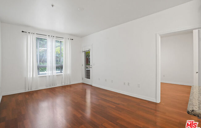 2 beds, 2 baths, 1,042 sqft, $3,100, Unit 115