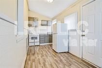 1 bed, 1 bath, 750 sqft, $1,000, Unit 2